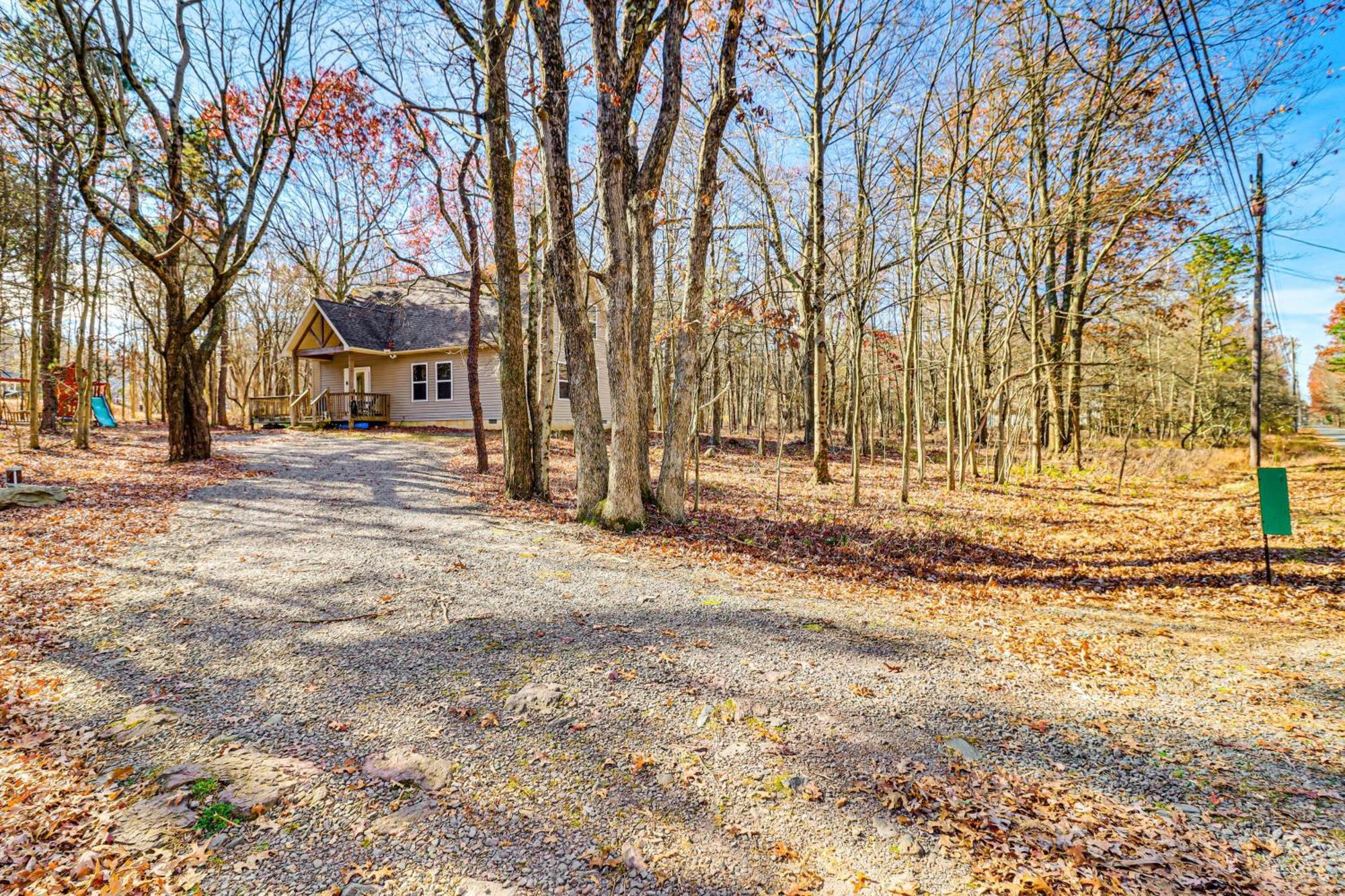 Holiday home Serene Poconos With And Access! Albrightsville